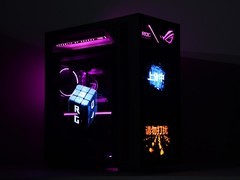 ROG枪神10X上桌体验 AMD锐龙9 9950X3D2新CPU加持信仰游戏神器