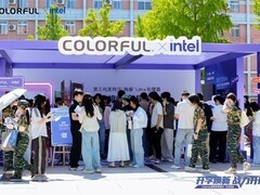 七彩虹携手英特尔启动校园焕新计划，首站北京引爆高校科技体验热潮