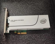 DIY从入门到放弃：“一卡传三代”的MLC固态硬盘可别买！