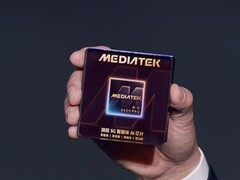 联发科发布首款2nm天玑9600 Pro：AI原生架构，性能提升17%，功耗降61%