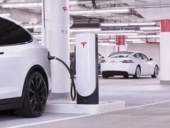 特斯拉超充网络向宝马电动车型全面开放