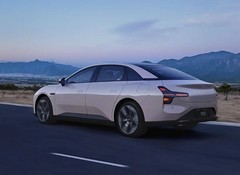15万以内操控好的新能源车怎么选？三款主流车型横向对比与真实数据解析
