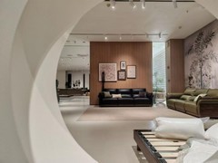 深哥家具九年深耕荣誉加身，品牌进化2025新零售实践