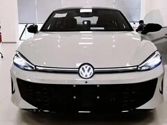 新款大众凌渡L亮相