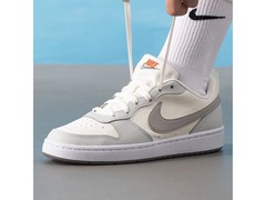 NIKE耐克36码运动休闲鞋 京东优惠价244元