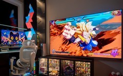 最强主机游戏搭子！海信RGB-Mini LED电视暗室画质超OLED，游戏更跟手