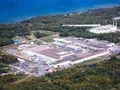 美国铝厂火灾致停产数月冲击汽车供应链