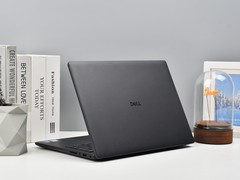 Dell Pro 14 Essential笔记本评测：中小企业低成本IT部署方案