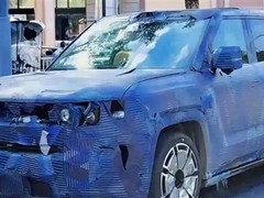 方程豹钛9实车路试曝光：硬派方正造型+或搭550kW混动系统