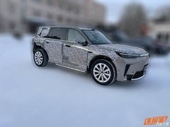 传祺向往S9 L实车曝光：轴距加长、六座旗舰、纯电续航252km