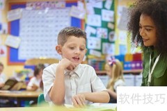 哪个单词错了：he wants go to school