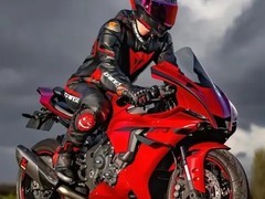 雅马哈新专利：排气管变身推进器实现防翘头与辅助压弯