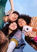 富士instaxmini 13新品登场 助力出片倒计时