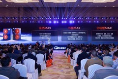 美的真暖MAX全球首发：-42℃稳定制热，极寒采暖不衰减