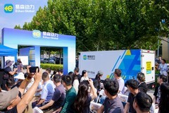 易森动力首发城市运力云端AI调度中枢“太初”，“4+N”AI战略同步亮相