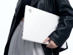 星耀15笔记本发布：Ultra 7 256V处理器+2.5K OLED高刷屏，售价6999元