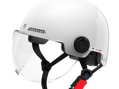 雅迪3C认证头盔32.2元抢