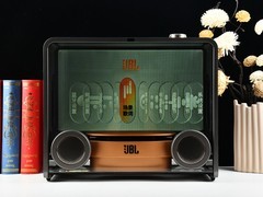 听得见的旋律，看得见的故事：JBL VIENNA悬浮歌词音箱体验
