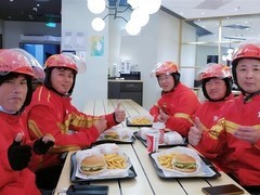 京东携手百胜推15.9元骑士专享餐