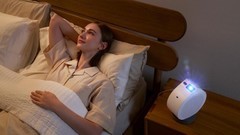 明基GV32便携智能投影仪上市——用灵活角度和智能体验重新定义“躺平观影”