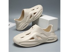 真维斯椰子洞洞鞋44.5元