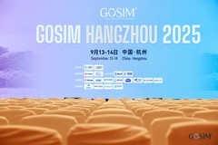 极摩客携多款重磅桌面AI超算电脑亮相GOSIM  杭州2025、强力赋能开源创新