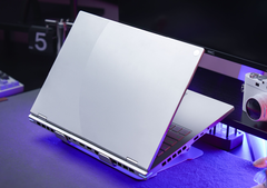 七彩虹iGame携手《解限机》王牌精英赛：全能智胜 解限出击