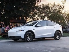 特斯拉发布Model Y标准版：续航517公里，配置简化价格下调