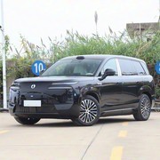 四零万内三款旗舰大型SUV，谁是你的理想之选？