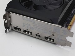 AMD新驱动终结RX 5000/6000优化并缩减7900系USB-C功能