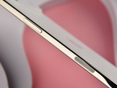 劝退iPhone Air的三大铁证 不要为残缺轻薄花大钱