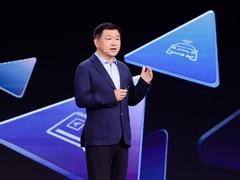 华为云发布AI新战略：以行业智能体为枢纽构建企业级AI底座