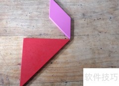 七巧板拼百灵鸟飞翔