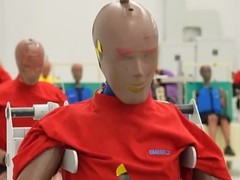 千万级假人背后的汽车安全密码