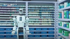 第一具身大模型获21亿元融资，银河通用机器人估值突破200亿