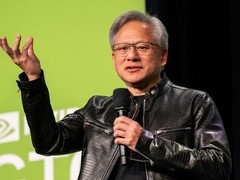 黄仁勋谈AI时代技能迁移：重理解创造，轻机械记忆