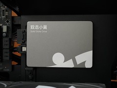 电脑升级固态硬盘选哪个？老机新机适配之选来了