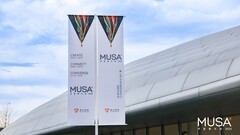 国产万卡训练！推理性能突破！摩尔线程新架构“花港”与路线图重磅亮相