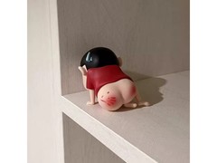 京东工匠时光蜡笔小新打屁股摆件9.9元