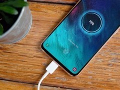 2025年万毫安时电池手机将量产，续航技术迎来重大突破