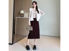 京东QITA女士秋冬针织半身裙39.8元热卖