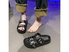 星期六女士厚底罗马凉鞋，到手仅59元