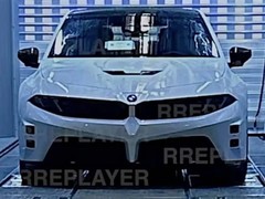 宝马首款纯电M车型iM3谍照曝光：四电机千匹马力+亚麻纤维内饰