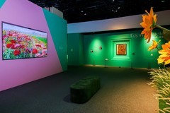 卡萨帝成为美景宫百年花绘真迹展“首席艺术生活方式伙伴”