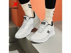 特步男鞋59元抢