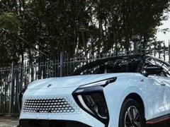 东风风行推雷霆增程SUV，售12.99万续航230公里