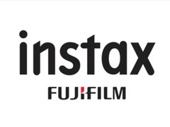 富士胶片将于 2026 年将 Instax 胶片产量扩大 10%
