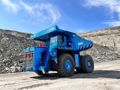 国内首台136吨氢电混动矿车NTH150研制成功