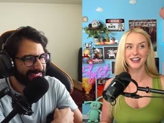 女子用沙袋体感操控通关艾尔登法环