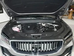 吉利星越L智擎混动实测：油耗4.5L/百公里，动力平顺、售价12.47万起